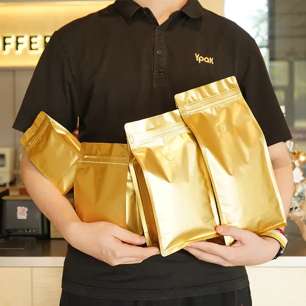 500Des sacs de café en papier G Kraft à l’apparence naturelle et écologique