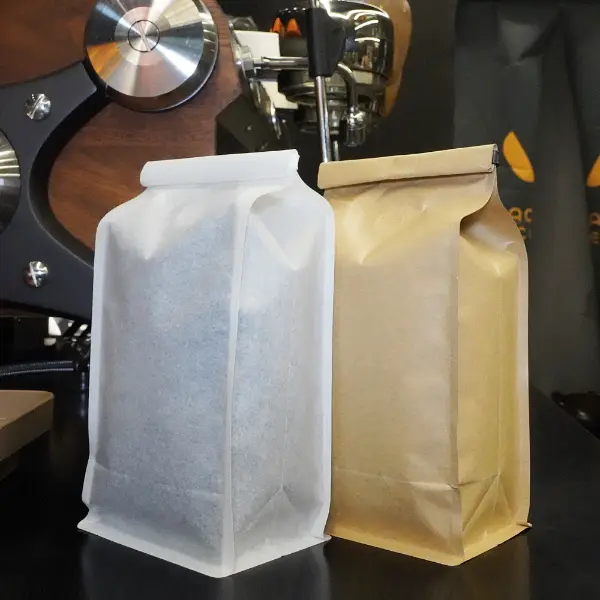 500BGAS d’origine G avec attache en étain montrant le détail de fermeture à toupots roulants