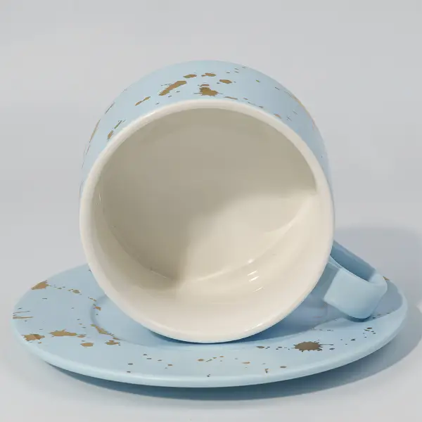 Ensemble de tasses et de soucoupes en céramique en feuille d’or pour le service café et thé