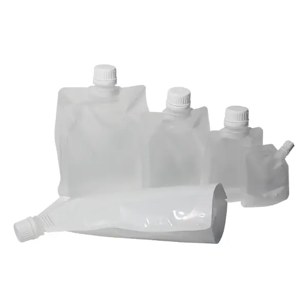 Pochette transparente à bec transparent avec finition mate, qui montre une structure douce et une pression facile