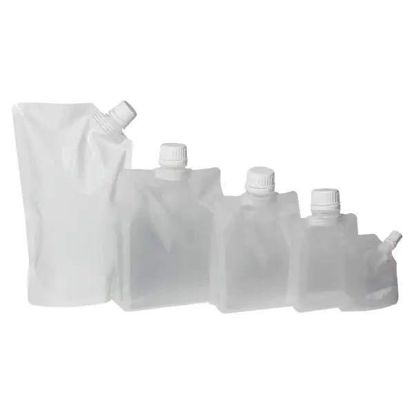 Sachets transparents mats à bec de plusieurs tailles avec bouchons à vis pour les emballages liquides et alimentaires
