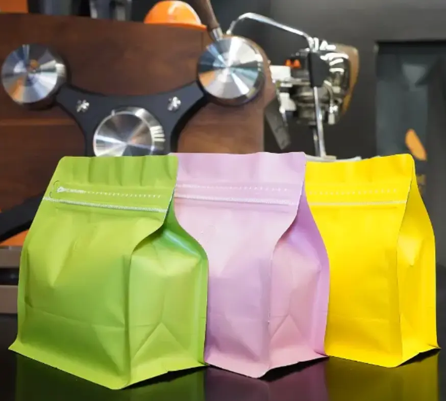 Sachets de café écologiques avec valve