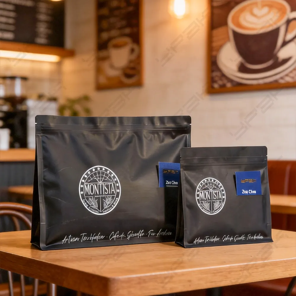 Sacs de café recyclables avec fente en carton